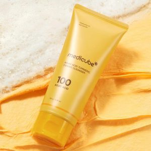 Medicube kojic acid turmeric toning cleanser 120gr
